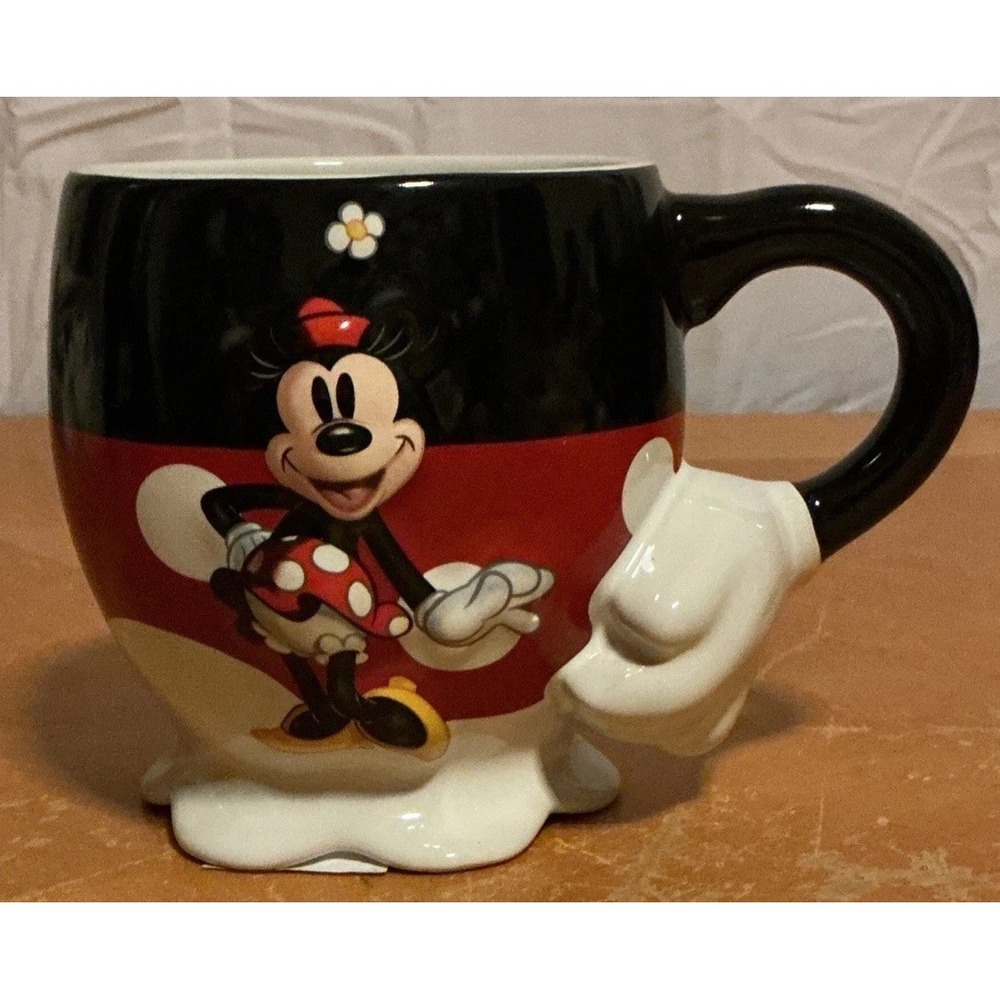 Authentic Original Disney Parks Minnie Mouse 3D Daisy Polka Dot Coffee Mug Cup